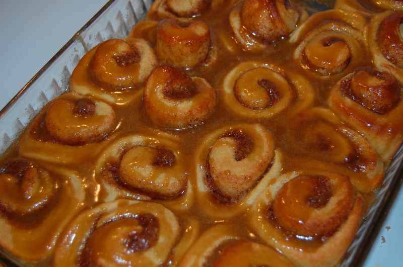 cinnamon rolls 001